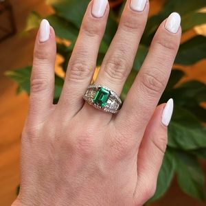 Simulated emerald stone sterling ring